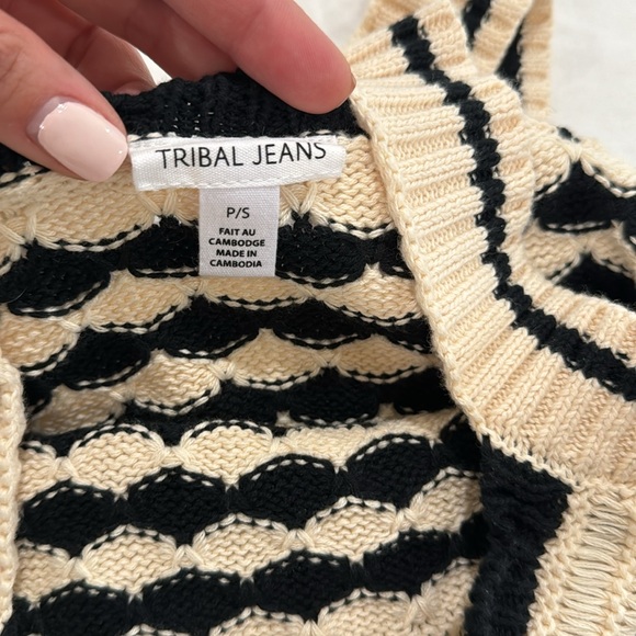 Sweater Tank - Picture 4 of 4